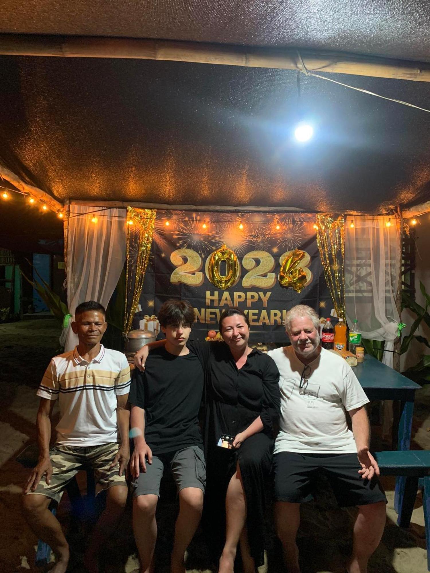 Shalom Camp Hotel El Nido Luaran gambar